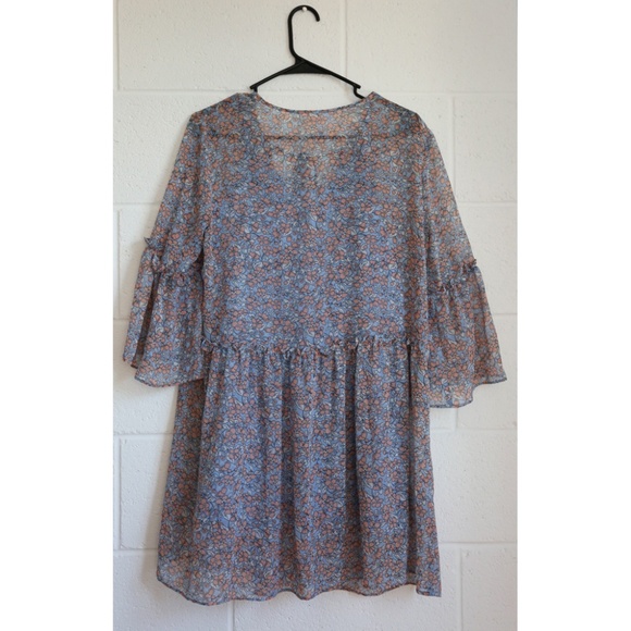 BCBGeneration Sheer Flowy Bell Sleeve Two Layer Floral Print Blue Dress Sz Sm - Picture 5 of 6